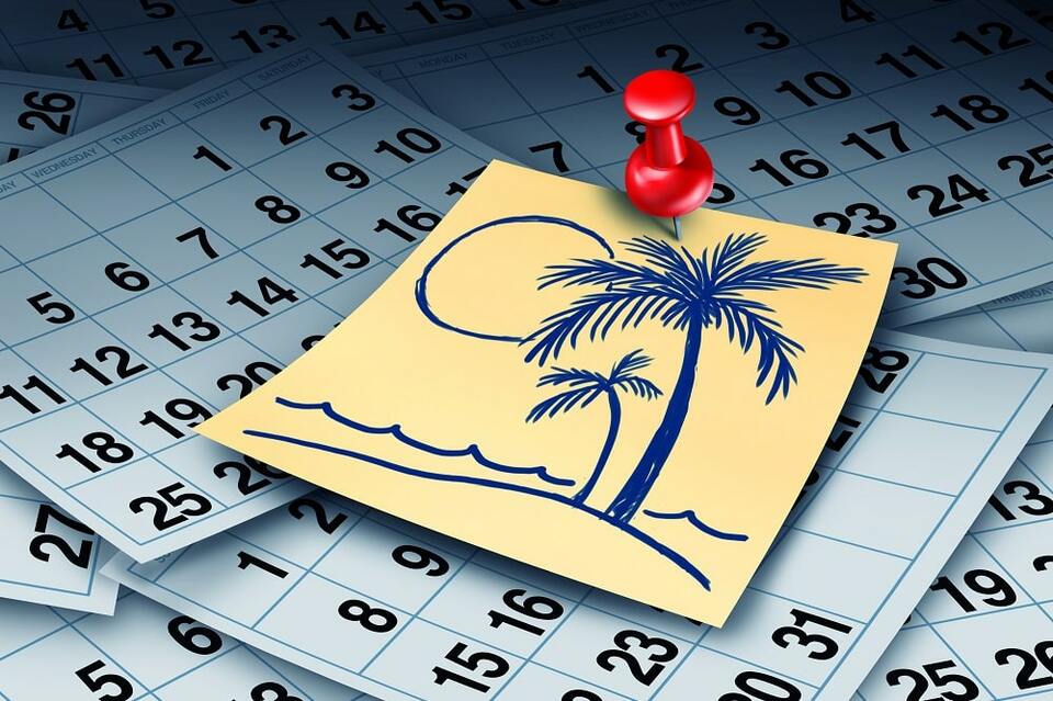 Four ways to avoid an end-of-year annual leave surge
