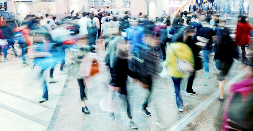 How retail managers can help their employees this Black Friday